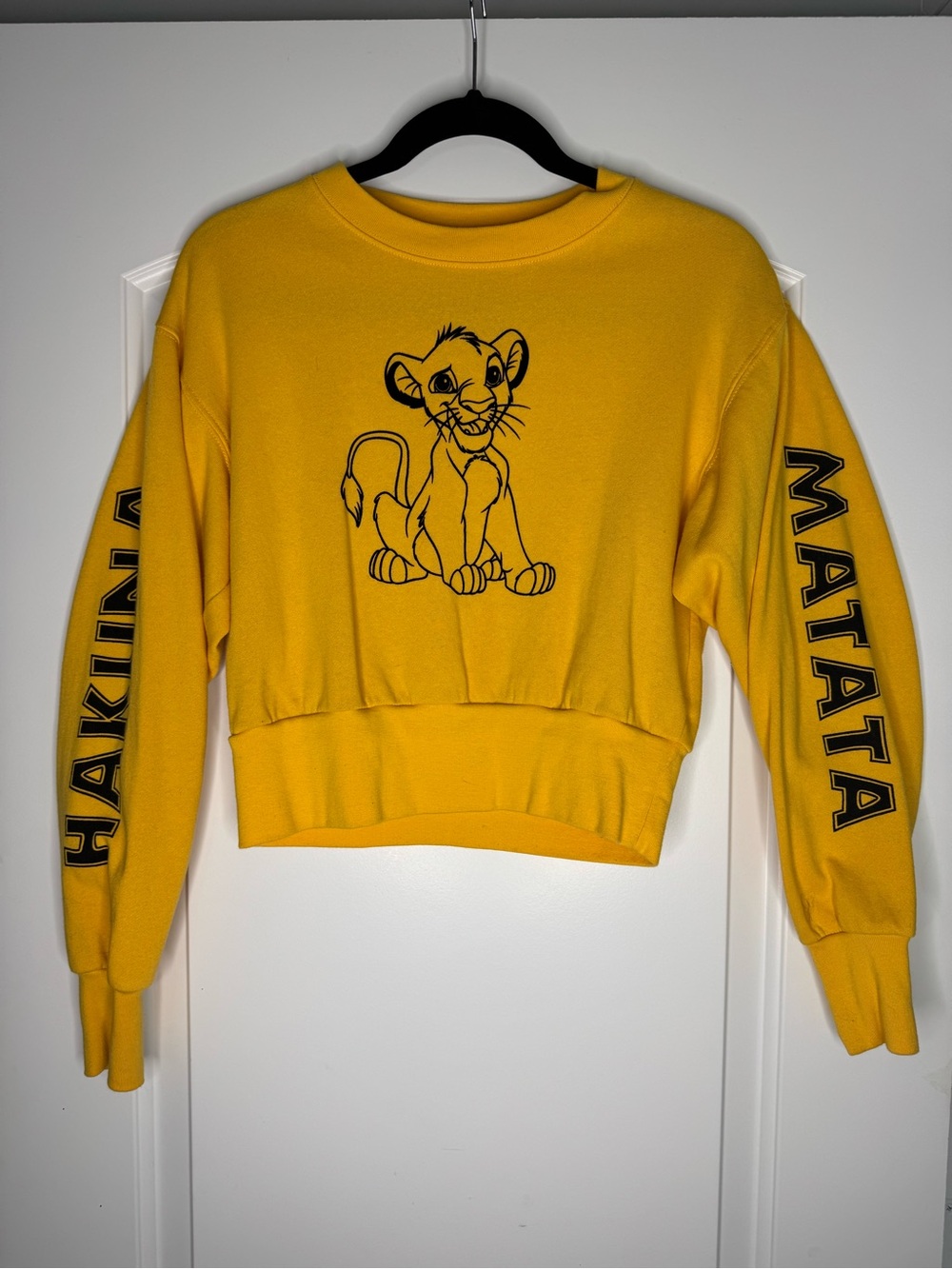 Disney Yellow Hakuna Matata Simba Cropped Sweatshirt